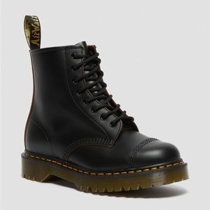 1460 BEX MADE IN ENGLAND TOE CAP LACE UP BOOTS DOC MARTENS
